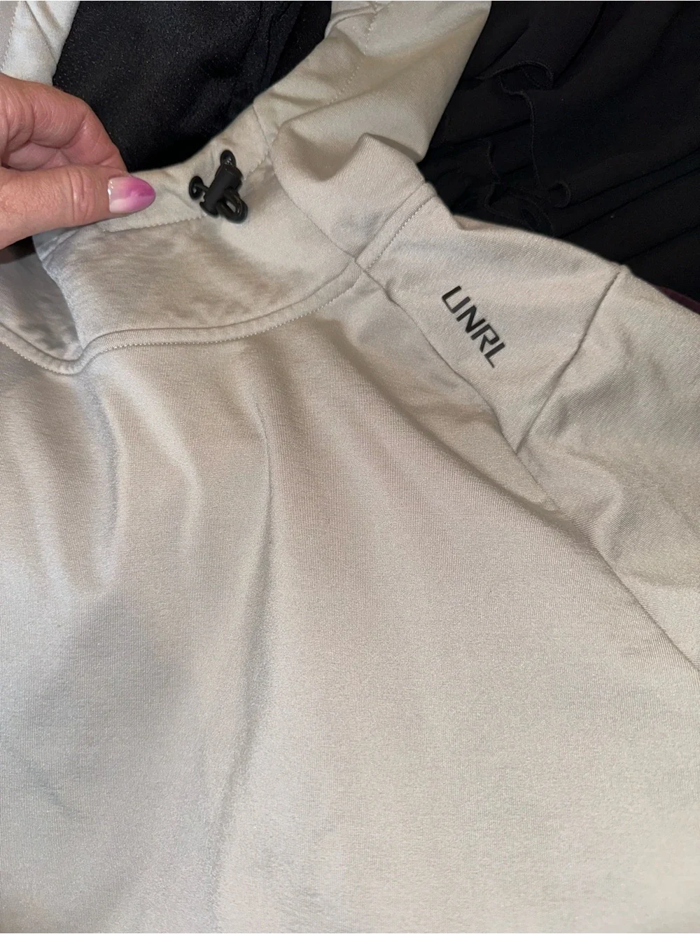 UNRL CROSSOVER HOODIE II